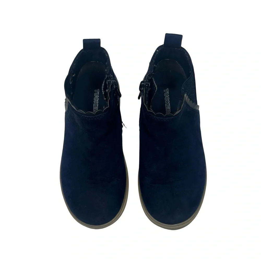 Tucker +‎ Tate Scallop Chelsea Boots